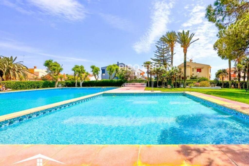 Chalet Puigval 50M De La Playa Valencia Exterior photo